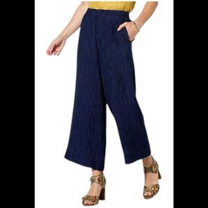WynneCollection Women's Crinkled Woven Wide-Leg Cropped Pant Navy - Regular